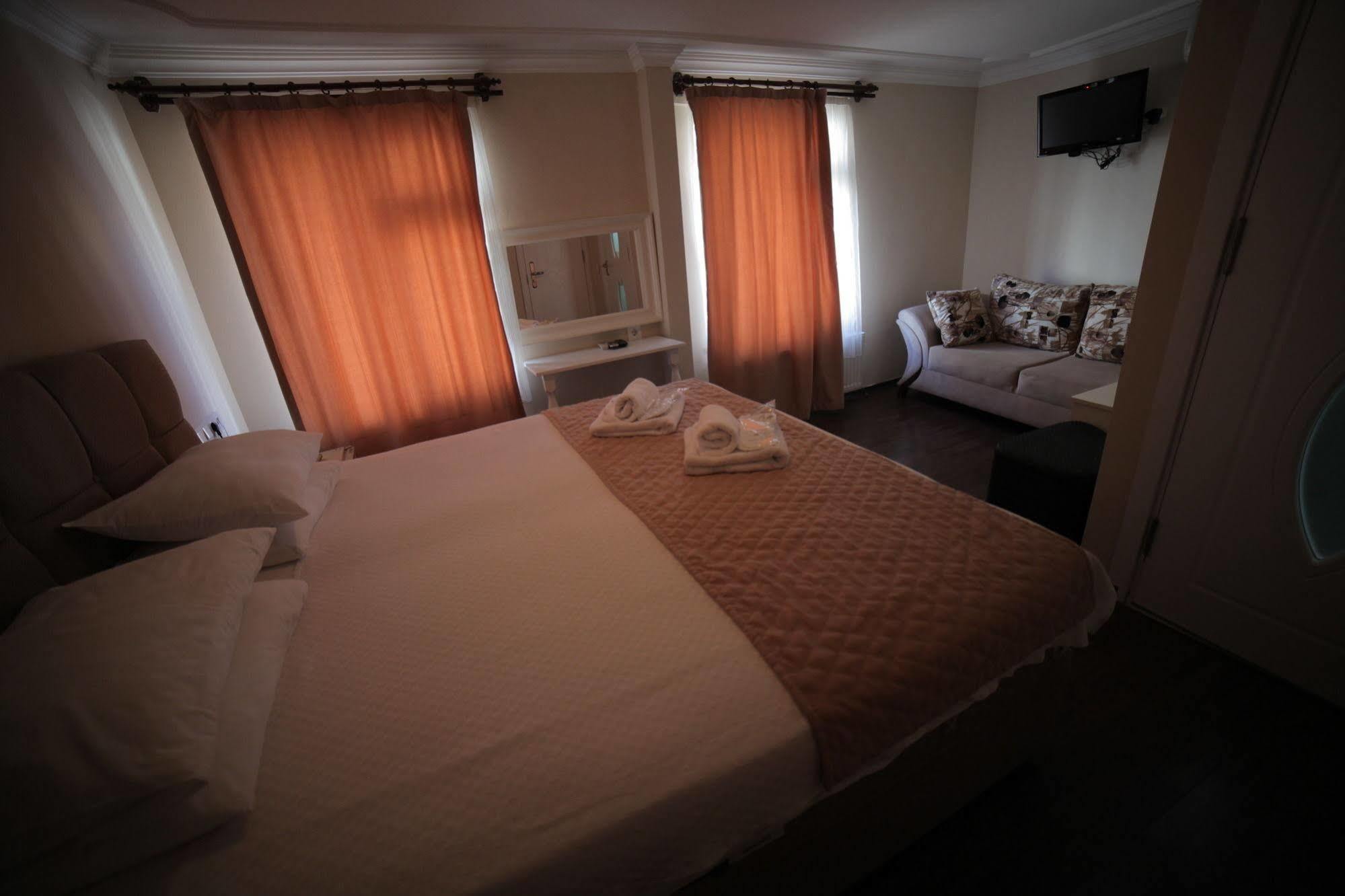 Rose Bouquets Hotel İstanbul Dış mekan fotoğraf