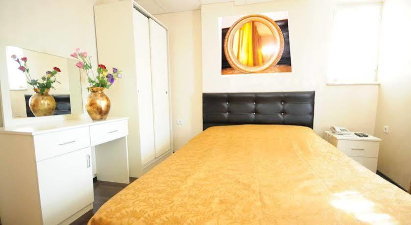 Rose Bouquets Hotel İstanbul Dış mekan fotoğraf